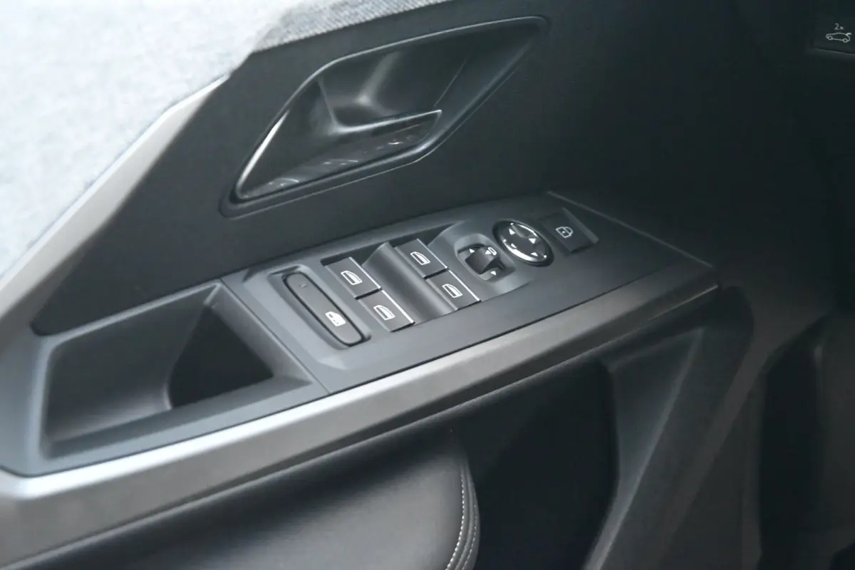 GT Exclusive | Adaptieve cruise control met Stop&Go functie | LED 3D-achterlichten | Pack Safety Plus