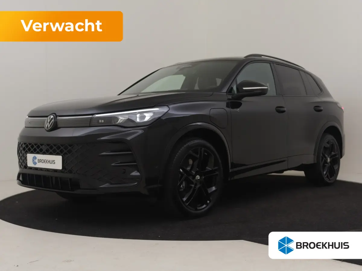 R-Line Edition - eHybrid | 'App-Connect' draadloze smartphone integratie | Automatische afstandsregeling (Adaptive Cruise Control) | Diefstalalarm