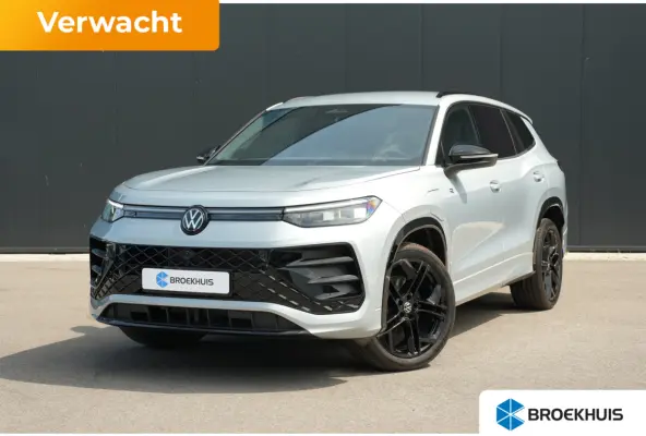 R-Line Edition | 'App-Connect' draadloze smartphone integratie | Automatische afstandsregeling (Adaptive Cruise Control) | Black Style Pakket