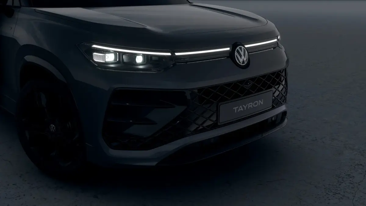 R-Line Edition | 'App-Connect' draadloze smartphone integratie | Automatische afstandsregeling (Adaptive Cruise Control) | Black Style Pakket