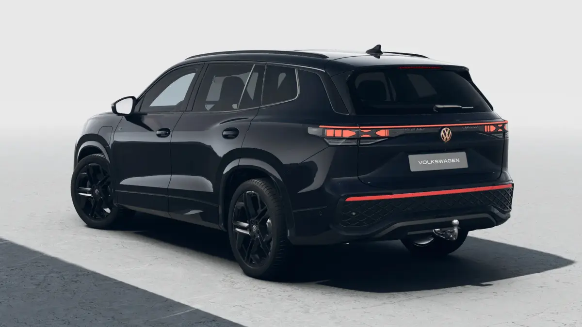 R-Line Edition | 'App-Connect' draadloze smartphone integratie | Automatische afstandsregeling (Adaptive Cruise Control) | Black Style Pakket