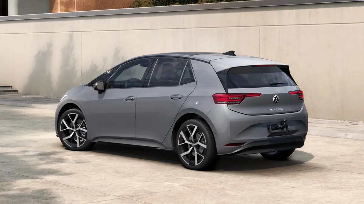 Style | Airconditioning automatisch, 2-zone (Climatronic) | Automatische afstandsregeling (Adaptive Cruise Control) | Buitenspiegels elektrisch instel-, verwarm- en inklapbaar