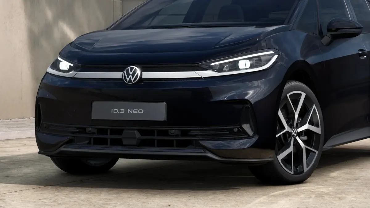 Life | Airconditioning automatisch, 2-zone (Climatronic) | Automatische afstandsregeling (Adaptive Cruise Control) | Buitenspiegels elektrisch instel-, verwarm- en inklapbaar