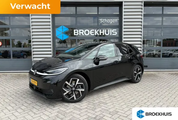 Life | Airconditioning automatisch, 2-zone (Climatronic) | Automatische afstandsregeling (Adaptive Cruise Control) | Buitenspiegels elektrisch instel-, verwarm- en inklapbaar