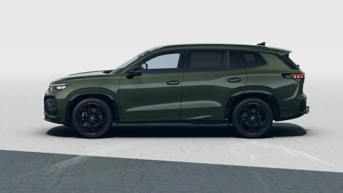 R-Line Edition | 'App-Connect' draadloze smartphone integratie | Automatische afstandsregeling (Adaptive Cruise Control) | Black Style Pakket