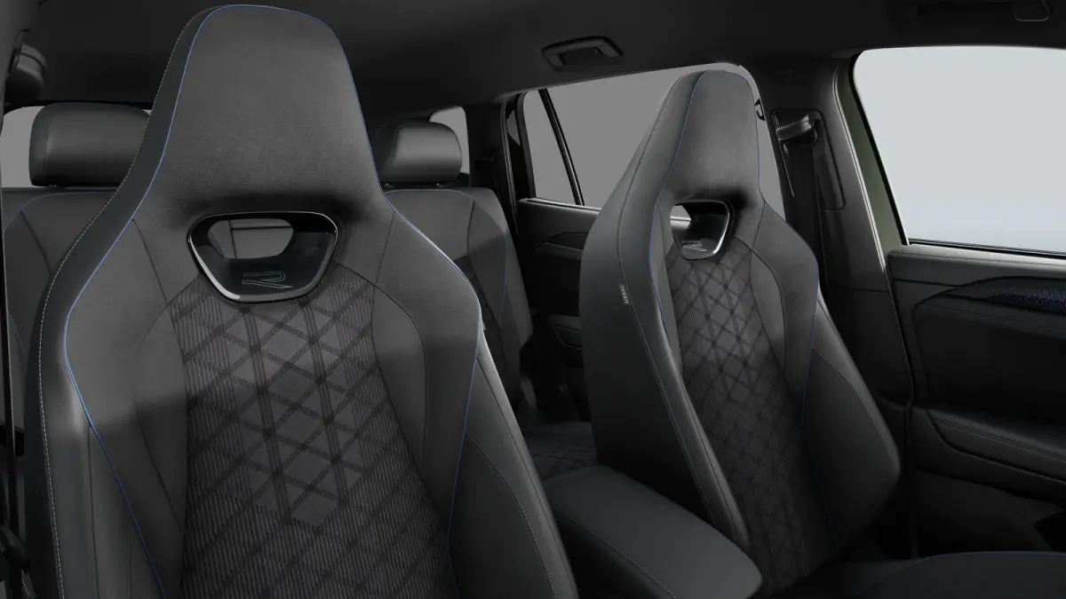 R-Line Edition | 'App-Connect' draadloze smartphone integratie | Automatische afstandsregeling (Adaptive Cruise Control) | Black Style Pakket