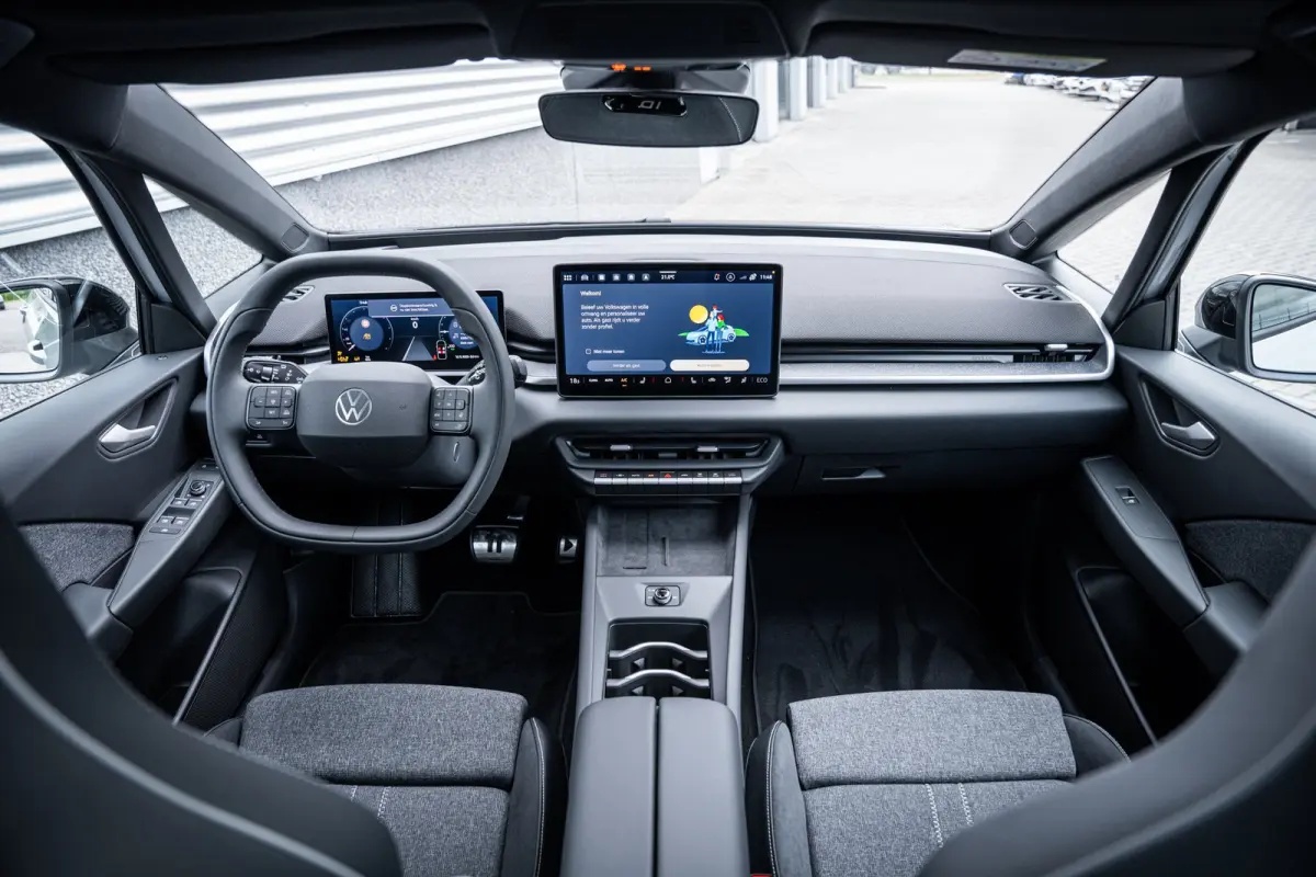 Style | Airconditioning automatisch, 2-zone (Climatronic) | Automatische afstandsregeling (Adaptive Cruise Control) | Buitenspiegels elektrisch instel-, verwarm- en inklapbaar