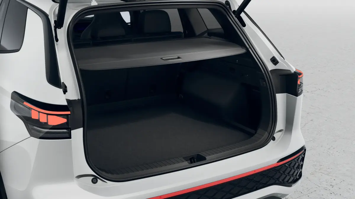 R-Line Edition | 'App-Connect' draadloze smartphone integratie | Automatische afstandsregeling (Adaptive Cruise Control) | Black Style Pakket