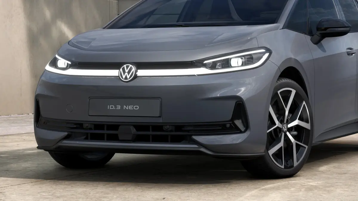 Style | Airconditioning automatisch, 2-zone (Climatronic) | Automatische afstandsregeling (Adaptive Cruise Control) | Buitenspiegels elektrisch instel-, verwarm- en inklapbaar