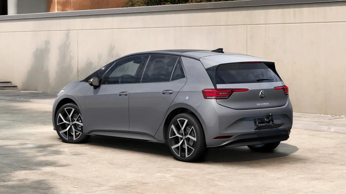 Style | Airconditioning automatisch, 2-zone (Climatronic) | Automatische afstandsregeling (Adaptive Cruise Control) | Buitenspiegels elektrisch instel-, verwarm- en inklapbaar
