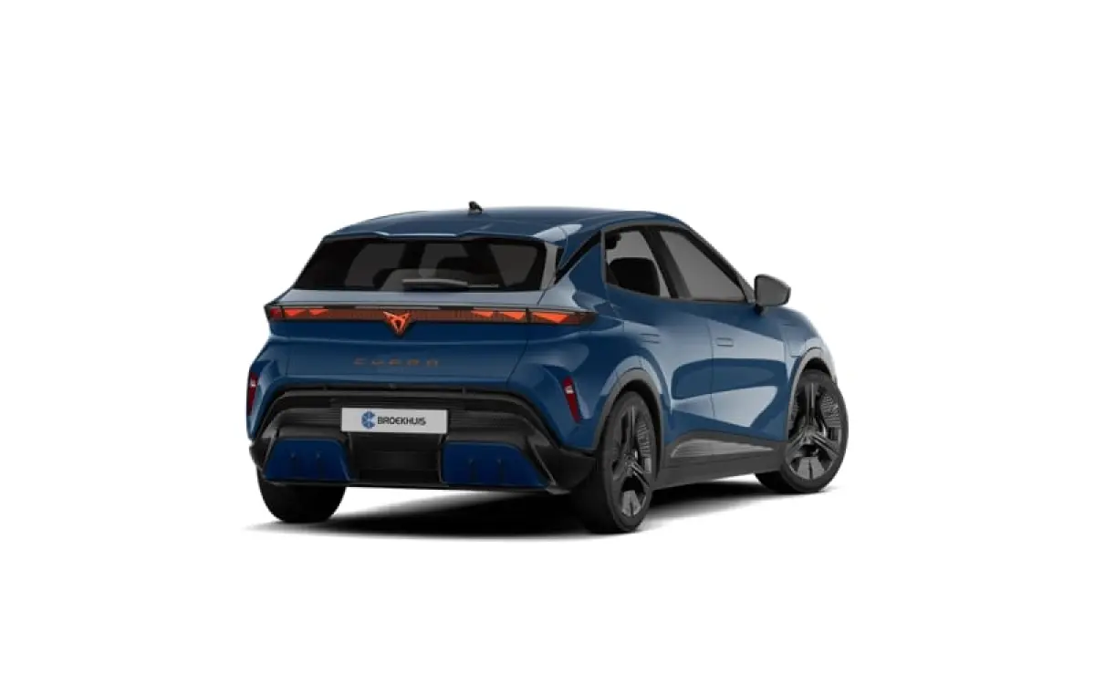 Business First Edition | Achteruitrijcamera | Kinderzitbevestiging vóór en 2e zitrij (ISOFIX) | Parkeersensoren achter & voor