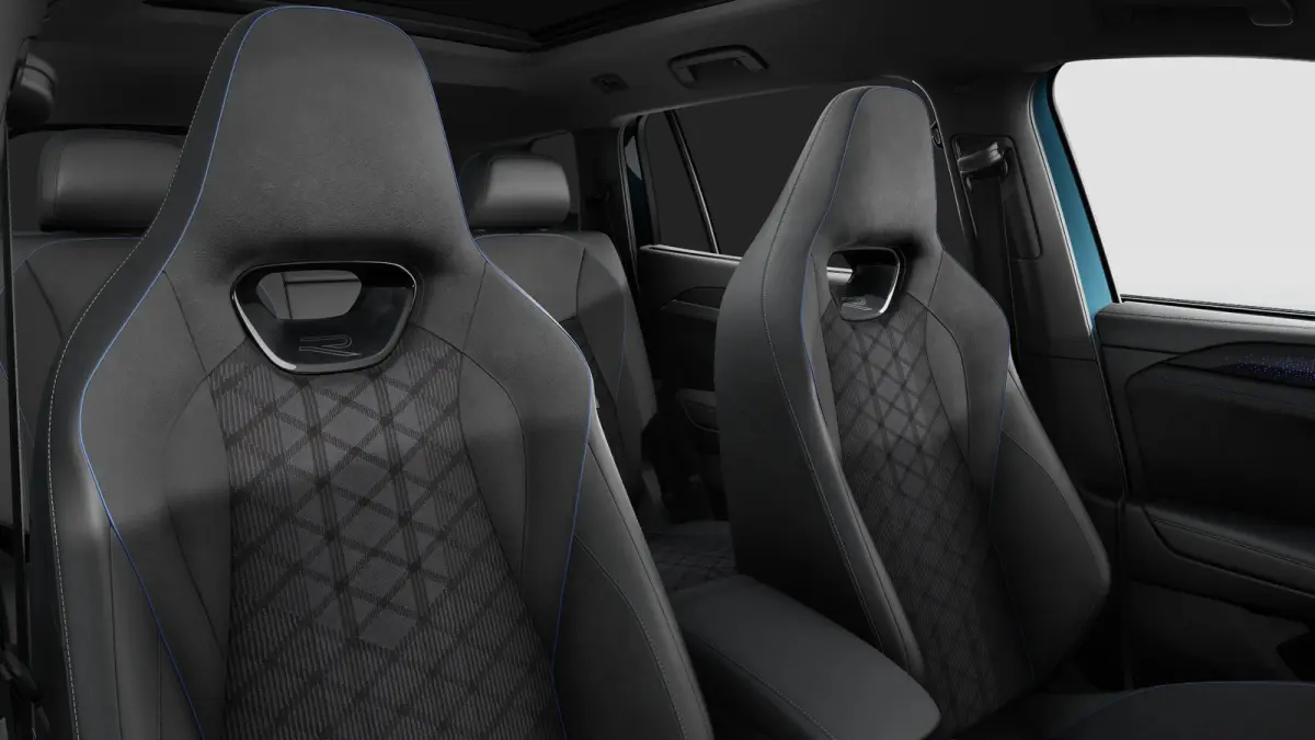 R-Line Edition | 'App-Connect' draadloze smartphone integratie | Automatische afstandsregeling (Adaptive Cruise Control) | Black Style Pakket