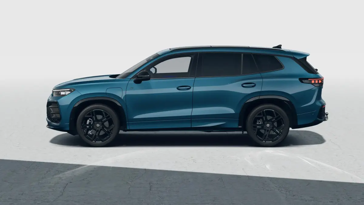 R-Line Edition | 'App-Connect' draadloze smartphone integratie | Automatische afstandsregeling (Adaptive Cruise Control) | Black Style Pakket