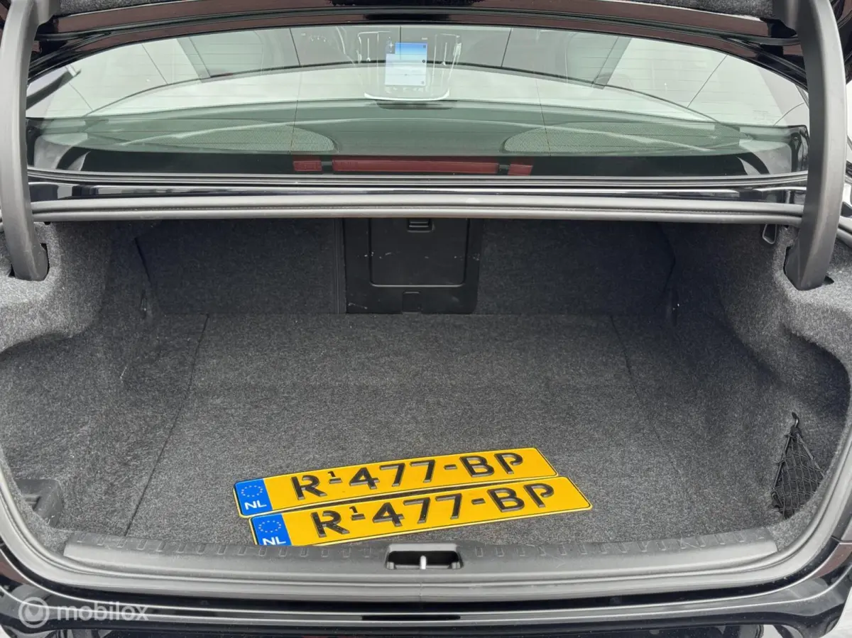 2.0 B5 R-Design | 90DKM | Keyless | Camera |