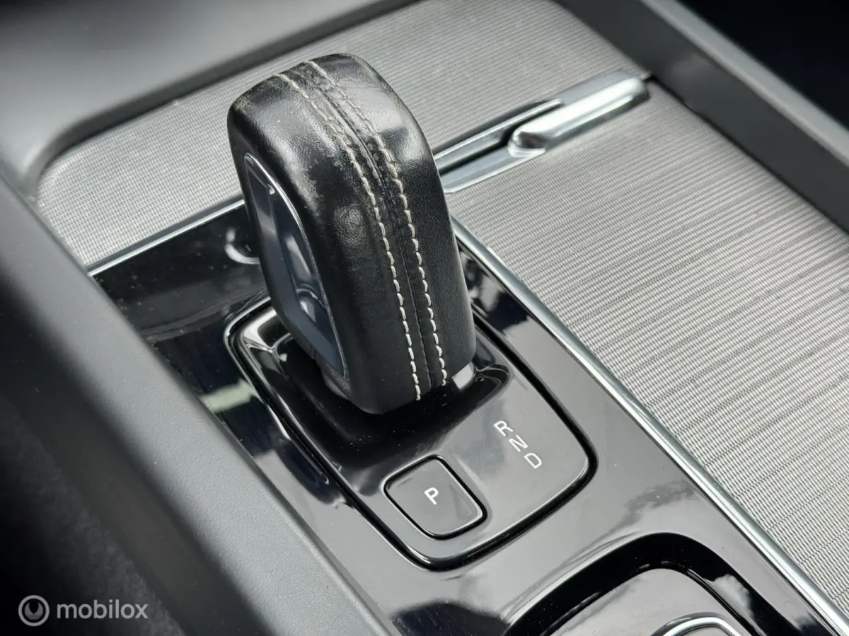 2.0 B5 R-Design | 90DKM | Keyless | Camera |