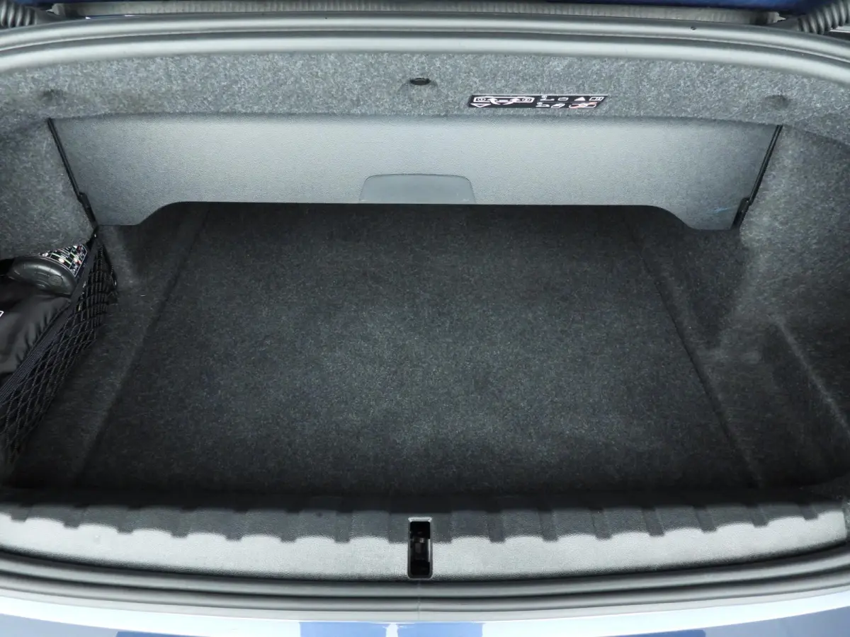 420i | M-Sportpakket | LED | Navigatie | Stoelverwarming | Sportstoelen | Windscherm | DAB | Alu 19 inch