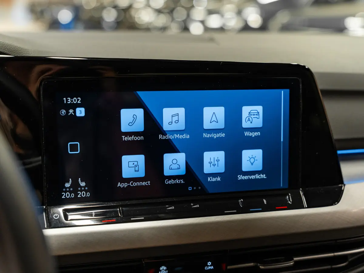 1.0 eTSI DSG Life Business, Apple Carplay, Android Auto, ACC, Ambiënte Light, Camera, PDC, Volledig onderhouden