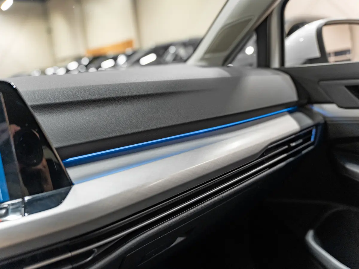 1.0 eTSI DSG Life Business, Apple Carplay, Android Auto, ACC, Ambiënte Light, Camera, PDC, Volledig onderhouden