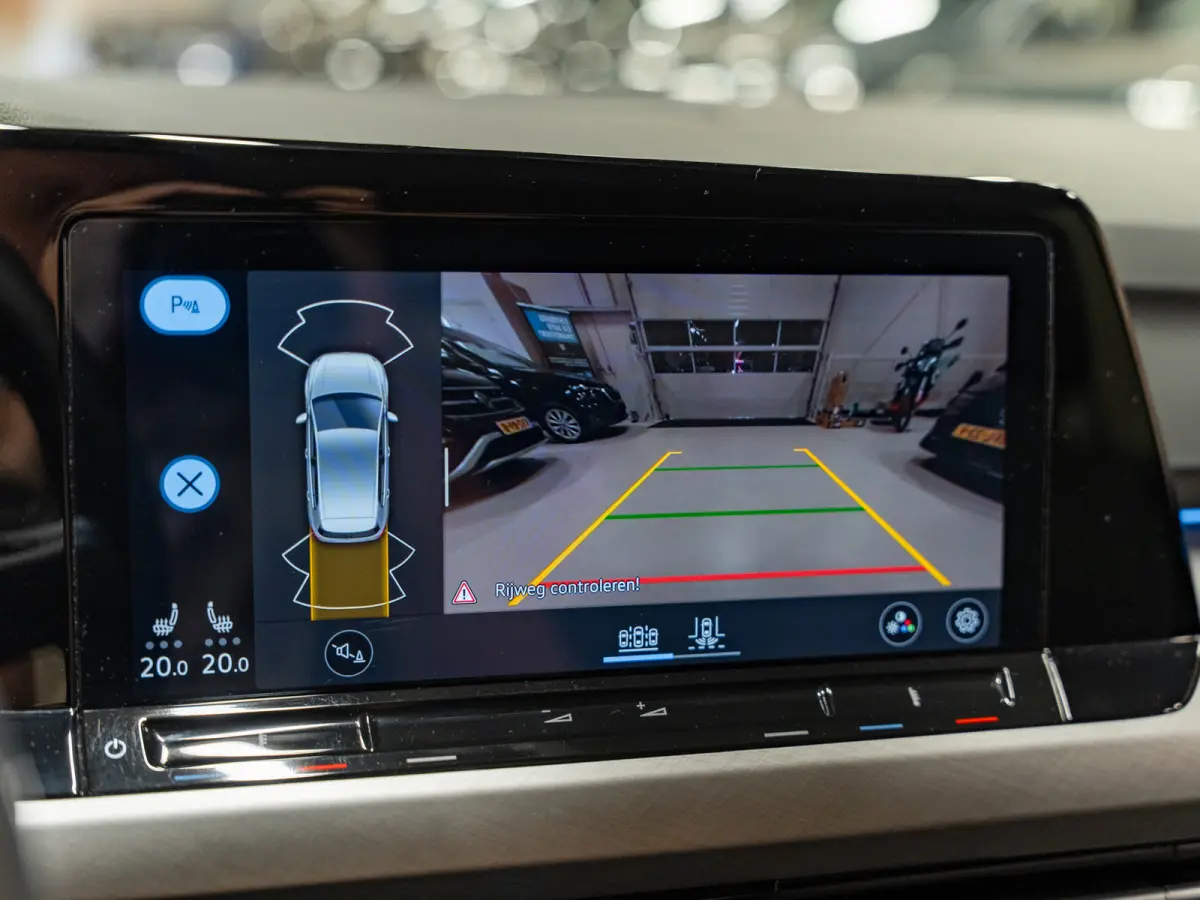 1.0 eTSI DSG Life Business, Apple Carplay, Android Auto, ACC, Ambiënte Light, Camera, PDC, Volledig onderhouden
