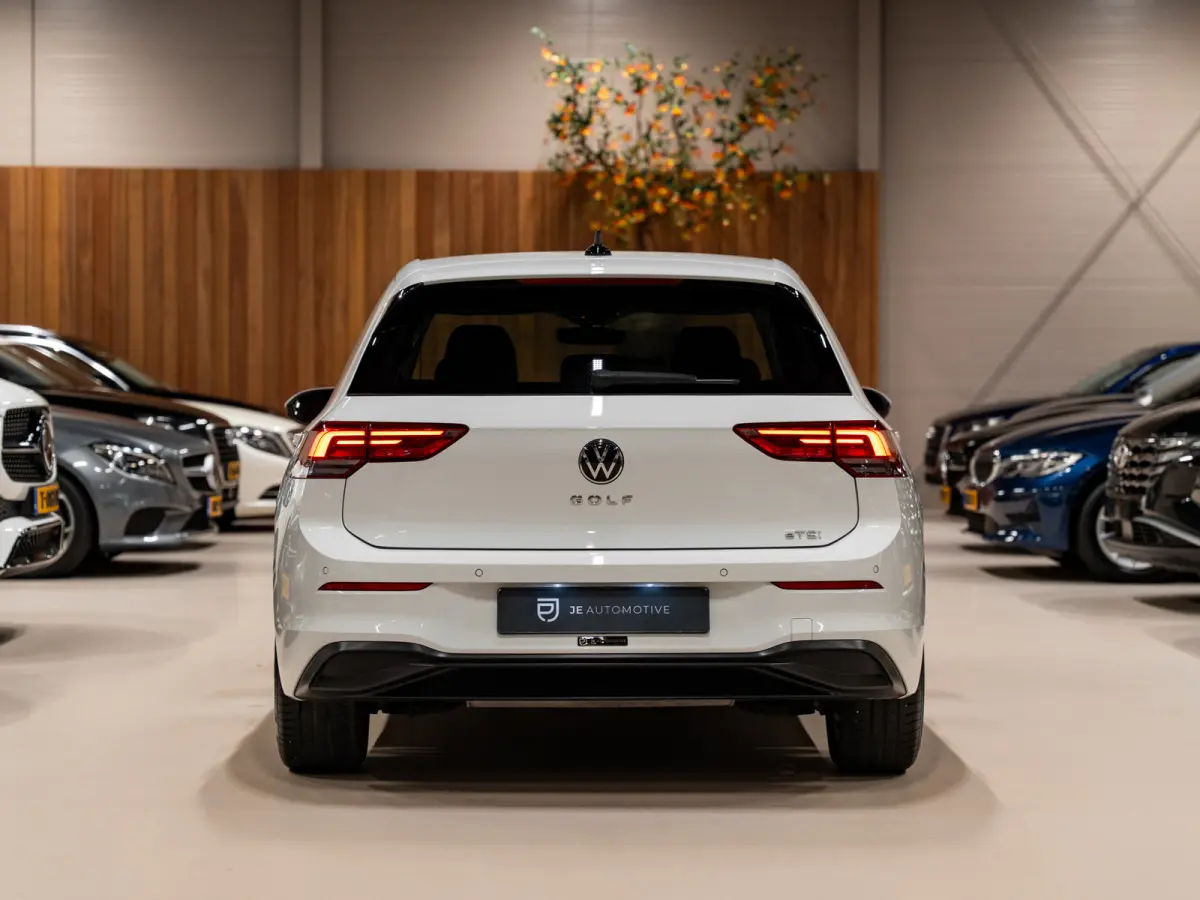 1.0 eTSI DSG Life Business, Apple Carplay, Android Auto, ACC, Ambiënte Light, Camera, PDC, Volledig onderhouden