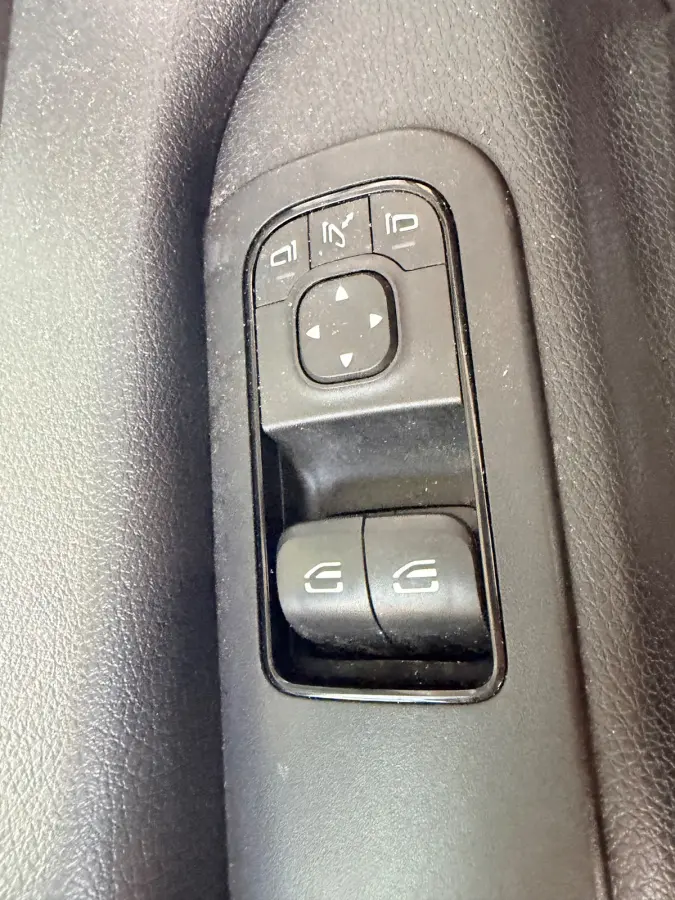 AUTOMAAT 314 2.2 CDI 140pk euro6 L2H2, Airco, CruiseControl, Trekhaak ZEER NETTE BUS RIJD GOED!