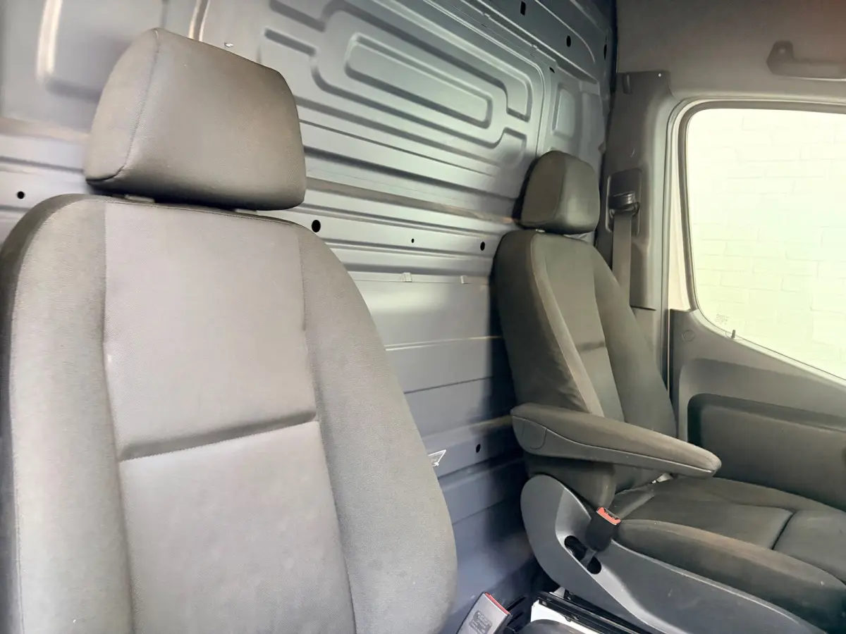 AUTOMAAT 314 2.2 CDI 140pk euro6 L2H2, Airco, CruiseControl, Trekhaak ZEER NETTE BUS RIJD GOED!
