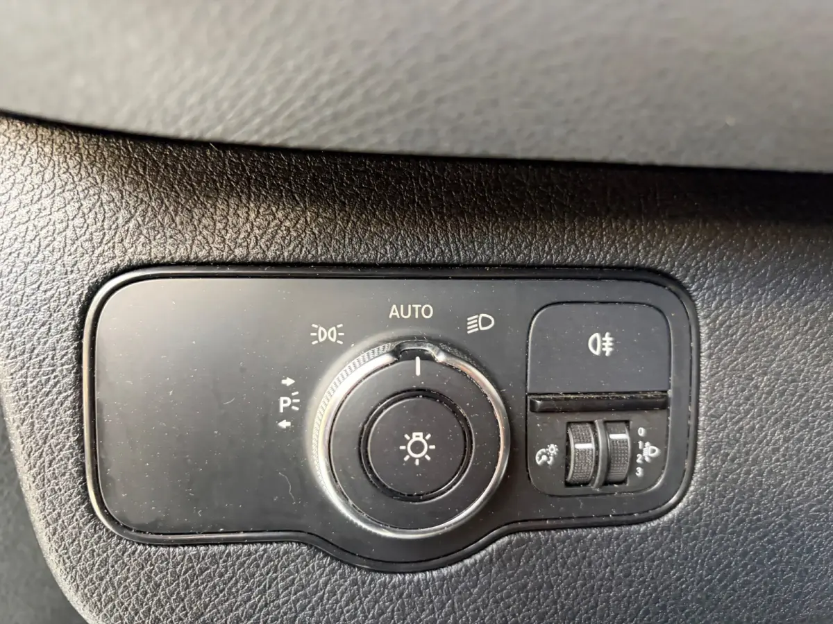 AUTOMAAT 314 2.2 CDI 140pk euro6 L2H2, Airco, CruiseControl, Trekhaak ZEER NETTE BUS RIJD GOED!