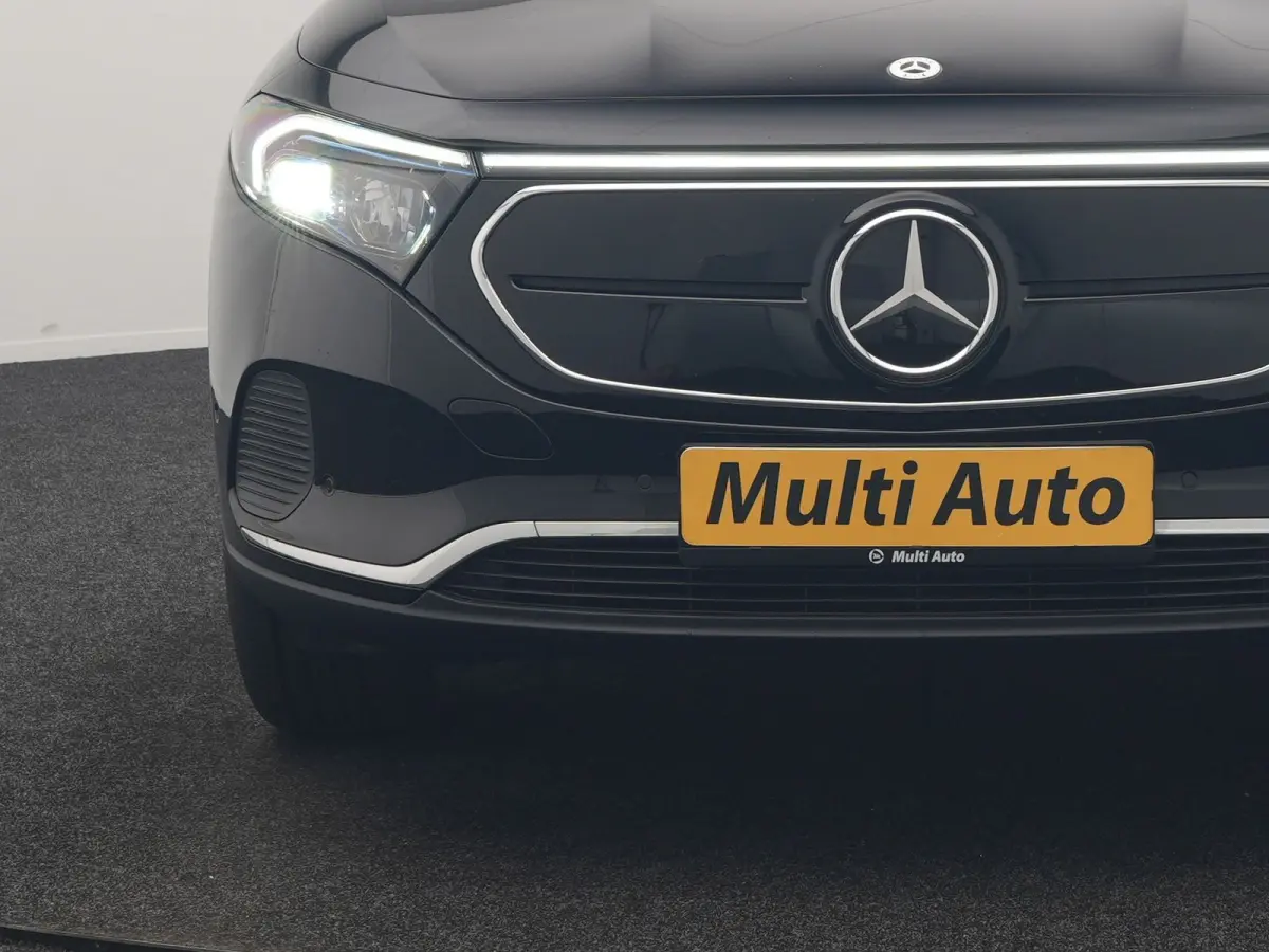 250 Luxury Line 67 kWh 190pk Dealer O.H | Adaptive Cruise | Camera | Apple Carplay | Sportstoelen Verwarmd | Blis | Sfeerverlichting | DAB |  Navigatie | Virtual | 18"L.M