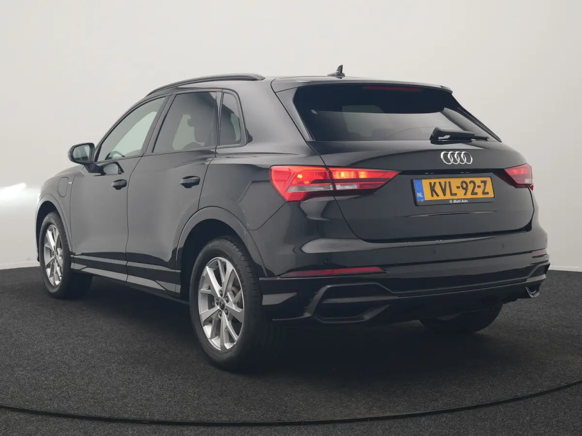 45 TFSI e 2X S Line PHEV 245pk | Trekhaak Af Fabriek | Adaptive Cruise | Sportstoelen Verwarmd | Apple Carplay | Blis | DAB | Navigatie | Virtual | 18"L.M | Plug In Hybrid
