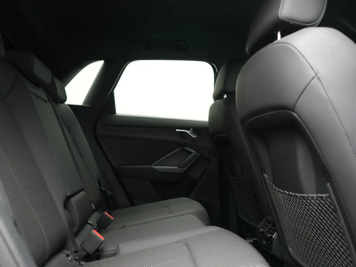 45 TFSI e 2X S Line PHEV 245pk | Trekhaak Af Fabriek | Adaptive Cruise | Sportstoelen Verwarmd | Apple Carplay | Blis | DAB | Navigatie | Virtual | 18"L.M | Plug In Hybrid