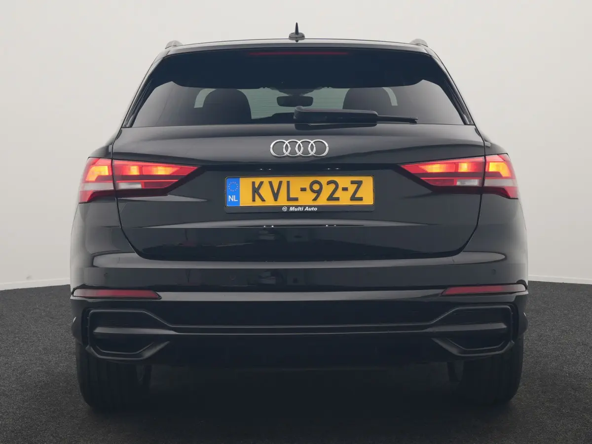 45 TFSI e 2X S Line PHEV 245pk | Trekhaak Af Fabriek | Adaptive Cruise | Sportstoelen Verwarmd | Apple Carplay | Blis | DAB | Navigatie | Virtual | 18"L.M | Plug In Hybrid