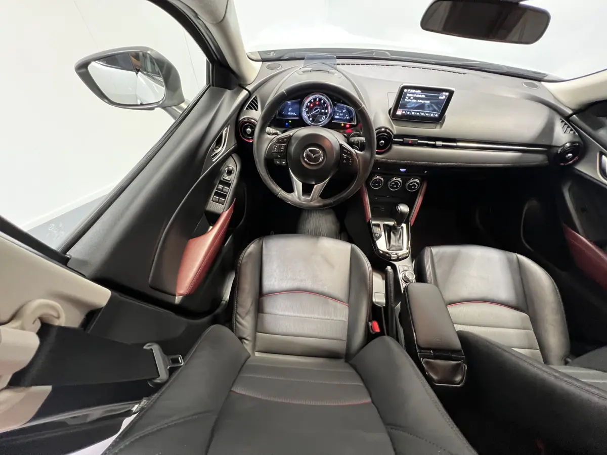 2.0 SkyActiv-G 120 GT-M | Navigatie | LM Velgen 18" | Voorstoelen Verwarmd | PDC Achter | Cruise Control Adaptief | Achteruitrijcamera | Airco |