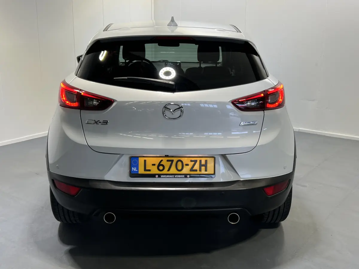 2.0 SkyActiv-G 120 GT-M | Navigatie | LM Velgen 18" | Voorstoelen Verwarmd | PDC Achter | Cruise Control Adaptief | Achteruitrijcamera | Airco |