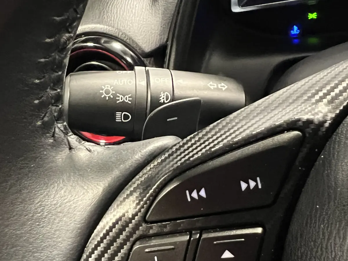 2.0 SkyActiv-G 120 GT-M | Navigatie | LM Velgen 18" | Voorstoelen Verwarmd | PDC Achter | Cruise Control Adaptief | Achteruitrijcamera | Airco |