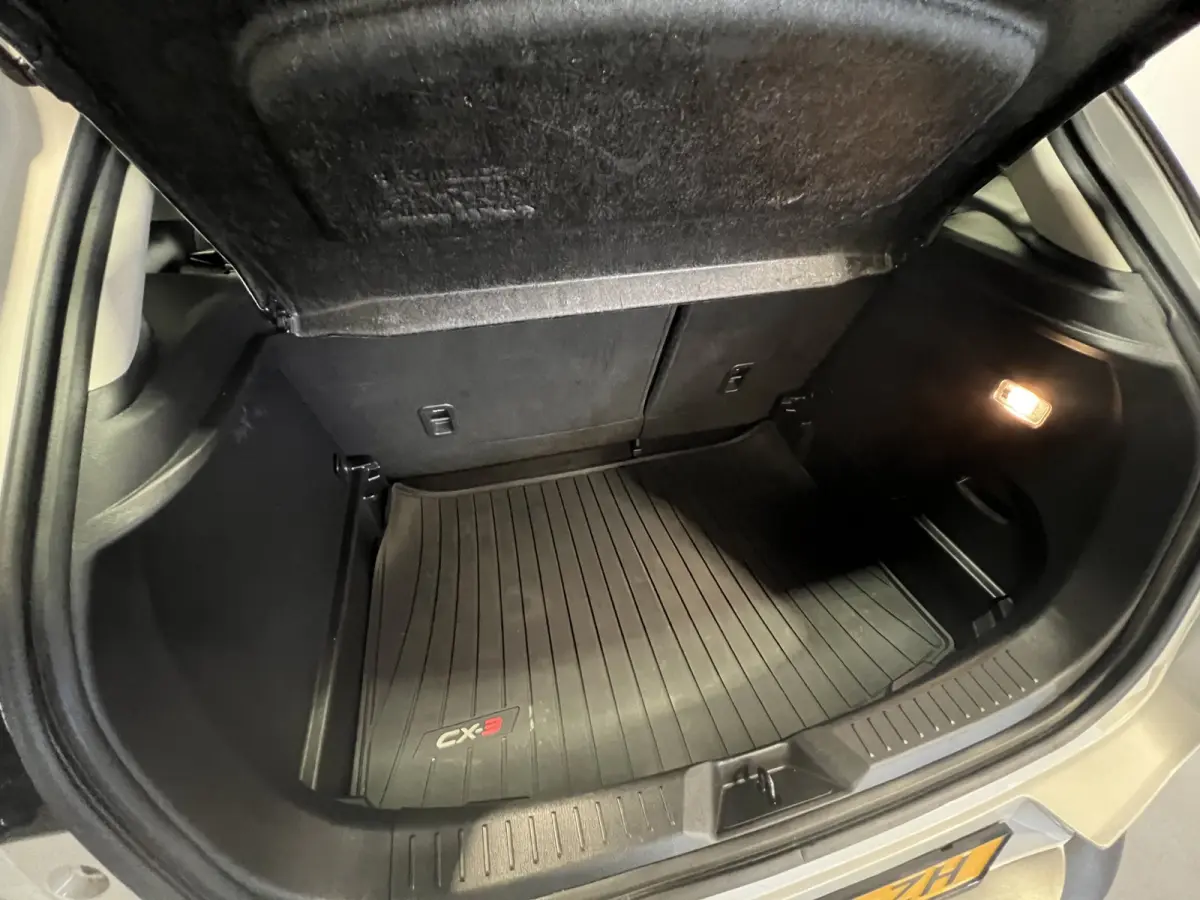 2.0 SkyActiv-G 120 GT-M | Navigatie | LM Velgen 18" | Voorstoelen Verwarmd | PDC Achter | Cruise Control Adaptief | Achteruitrijcamera | Airco |
