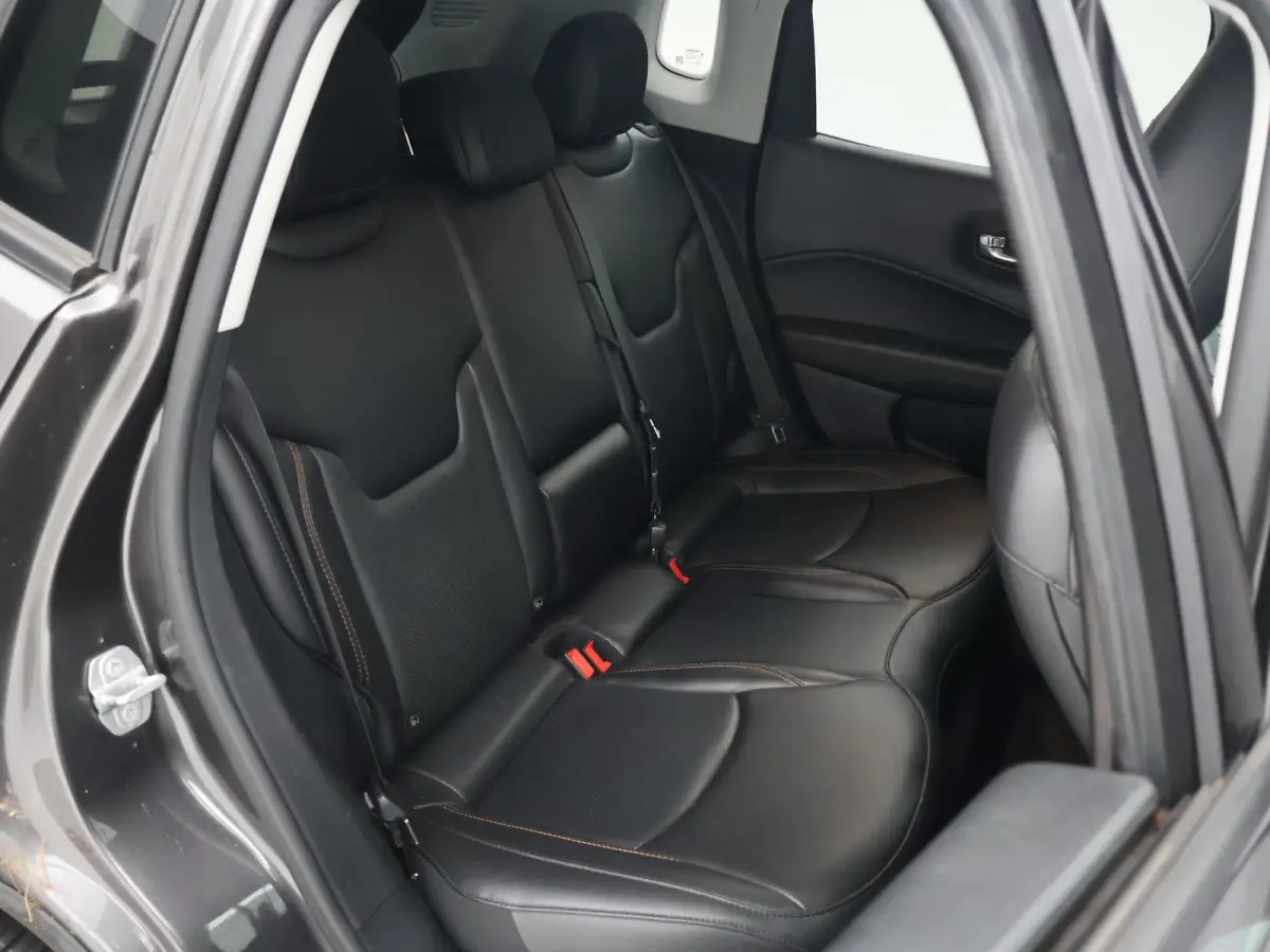 1.4 140 PK MULTIAIR OPENING EDITION + CAMERA | BEATS AUDIO | APPLE CARPLAY | STUURVERWARMING