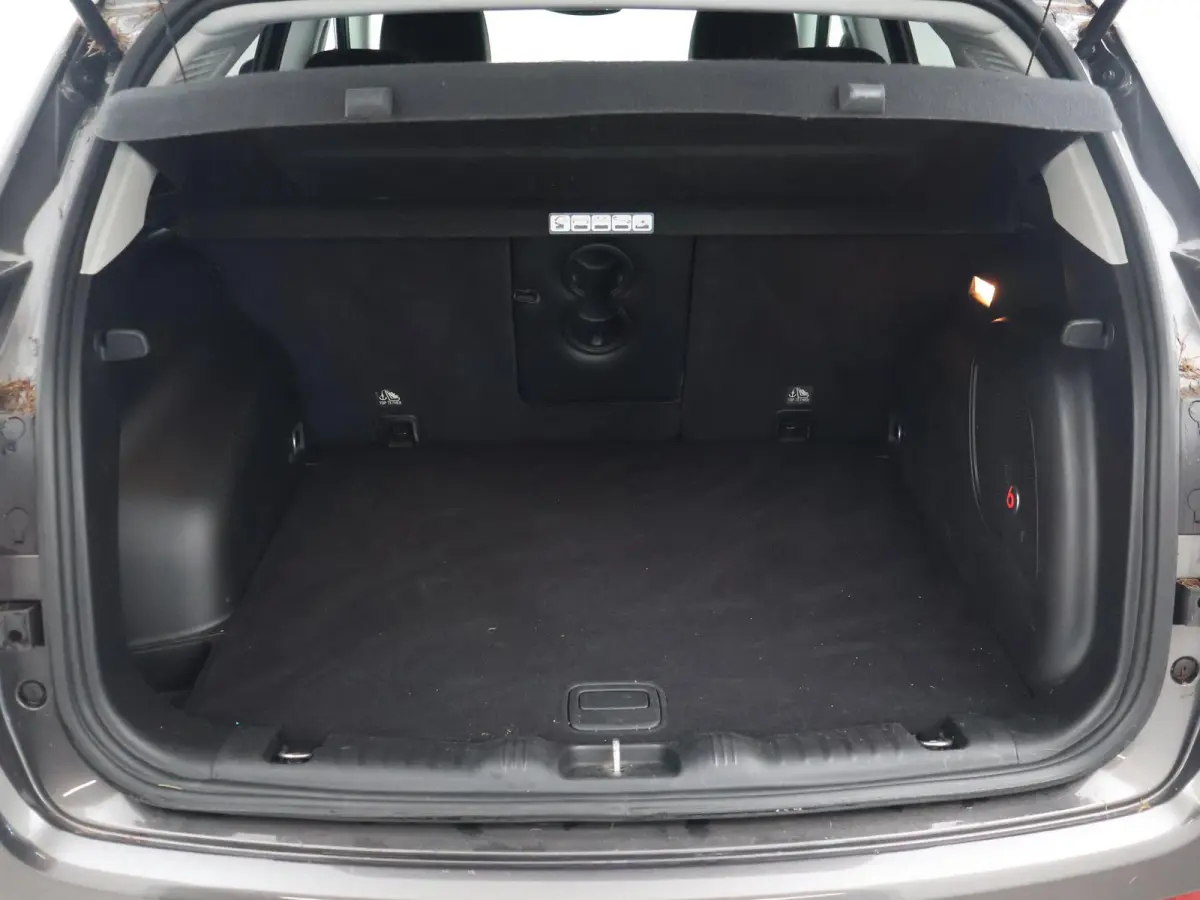 1.4 140 PK MULTIAIR OPENING EDITION + CAMERA | BEATS AUDIO | APPLE CARPLAY | STUURVERWARMING