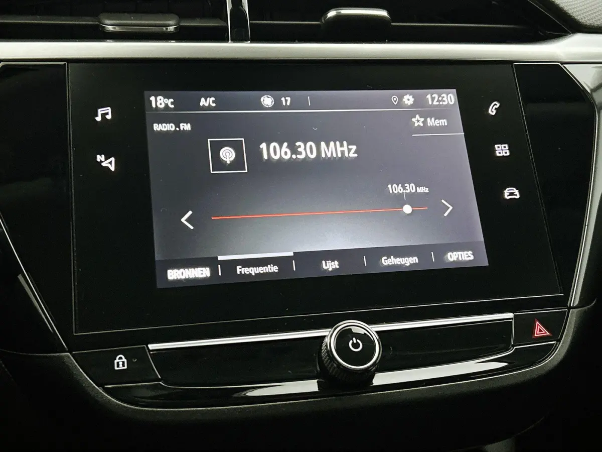 Elegance 50 kWh | Apple Carplay/Android Auto | Climate control | Lichtmetalen velgen