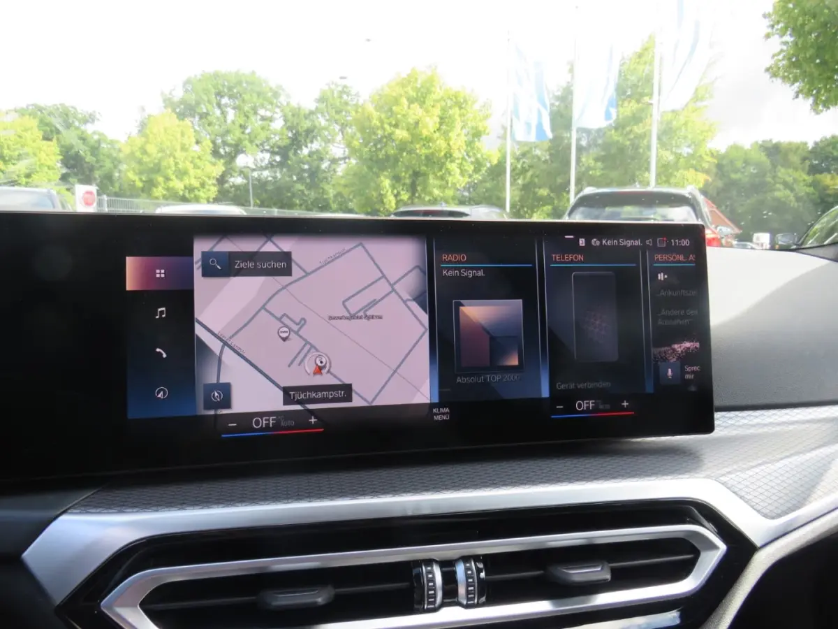 330e M-SPORT (LCI) ** LED, PANO, TREKH, H&K SOUND, HuD, 19-inch LMV ** UNFALLFREI - Vol. BMW Onderh. ** * INFORMEER OOK NAAR ONZE AANTREKKELIJKE FINANCIAL-LEASE TARIEVEN **