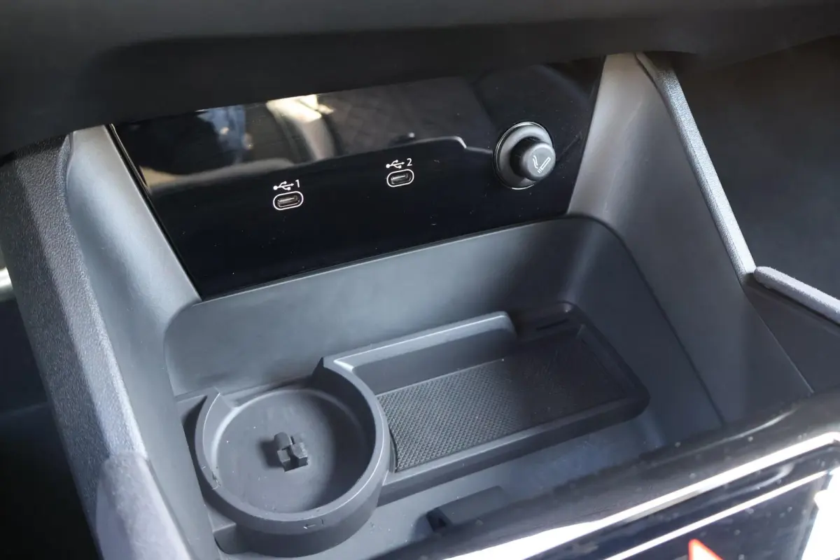 388pk Advanced edition 100 kWh | Panoramadak | Luchtvering | Bang & Olufsen 3D | Head-up display | Voor + Achterbankverwarming | 360 Graden Camera