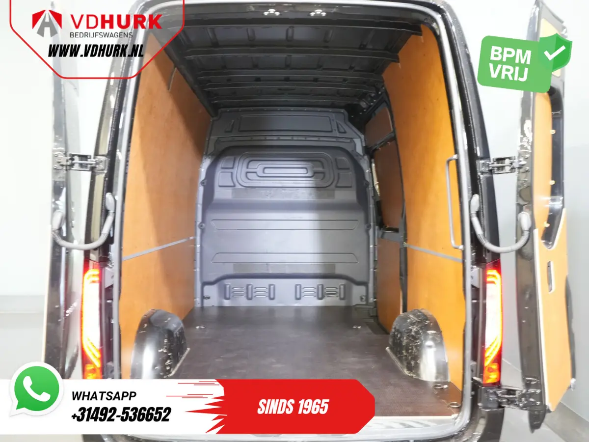 317 CDI Aut. L2H2 3.5t Trekverm./ LED/ 270Gr.Deuren/ Navi/ Camera/ Cruise/ PDC
