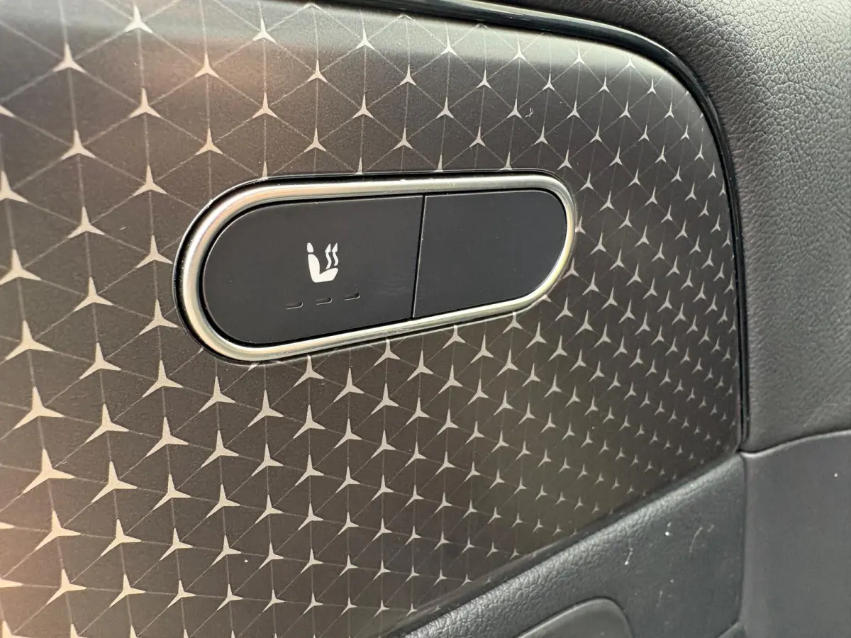 180 Automaat Mild-Hybrid Business Navigatie/Camera/Stoel-stuurverwarming