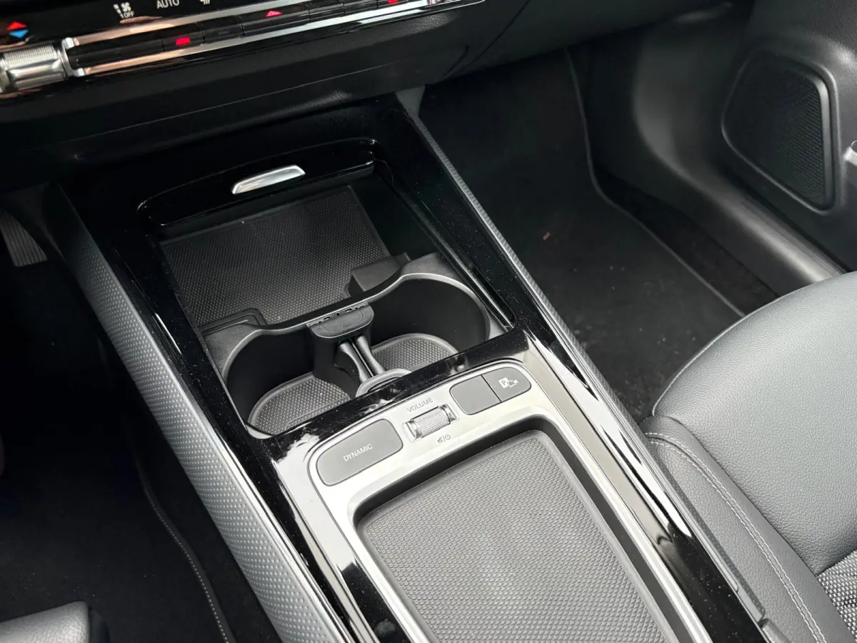 180 Automaat Mild-Hybrid Business Navigatie/Camera/Stoel-stuurverwarming