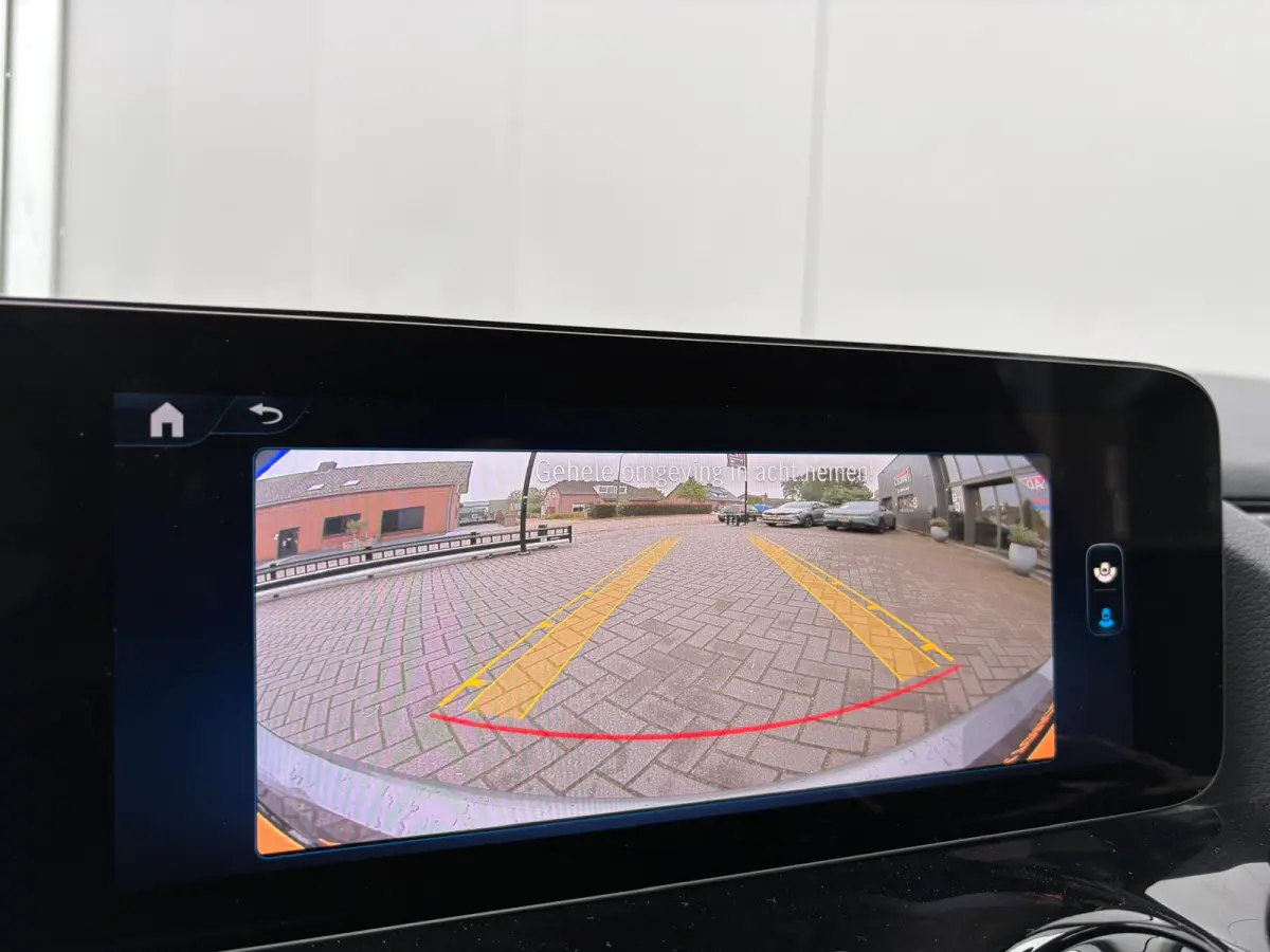180 Automaat Mild-Hybrid Business Navigatie/Camera/Stoel-stuurverwarming