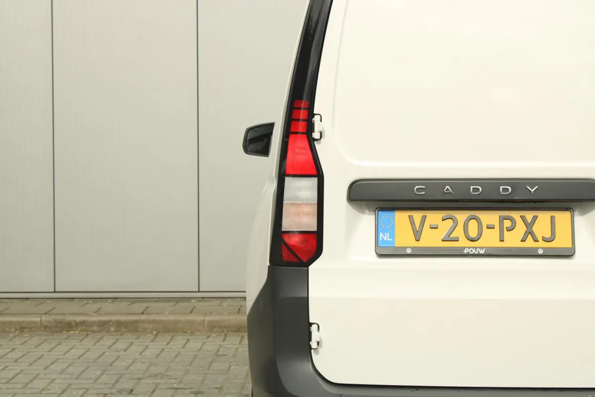 2.0 TDI 75pk Trend | Cruise Control | Apple Carplay | DAB | Parkeerhulp achter | Airco
