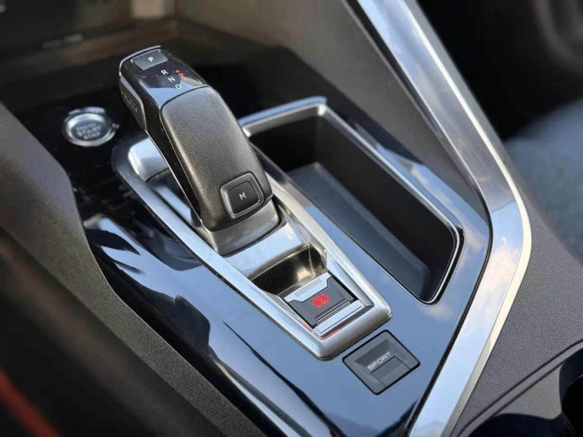 1.2 PureTech Blue Lease Premium | Trekhaak | 360 | Carplay