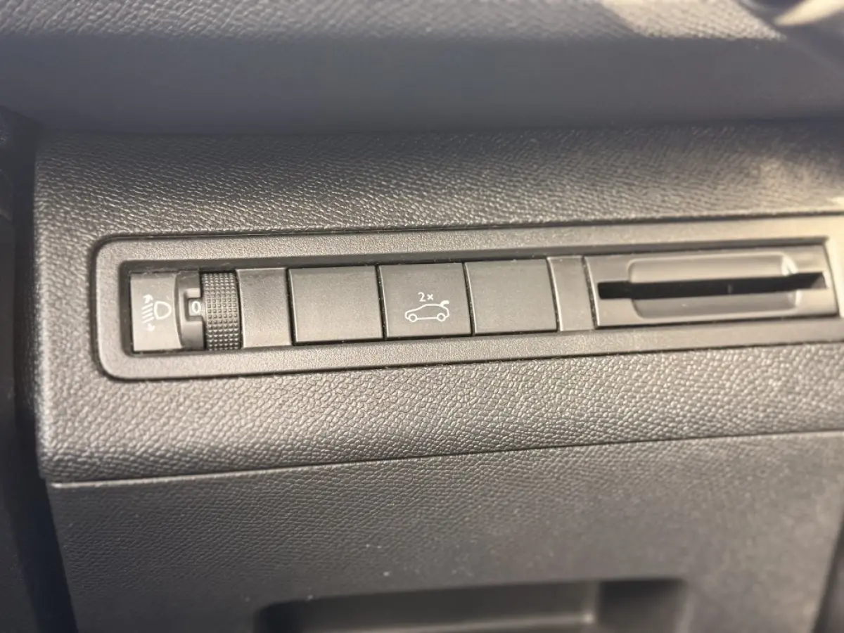 1.2 PureTech Blue Lease Premium | Trekhaak | 360 | Carplay