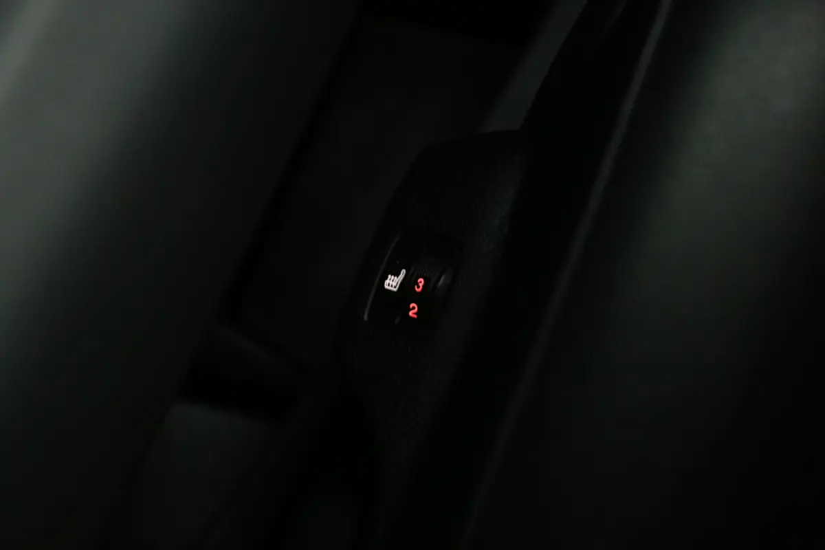 2.0 HDI L2H1 | Clima | Cruise | Camera | 3 Zits | Carplay | Trekhaak | Parkeersens.