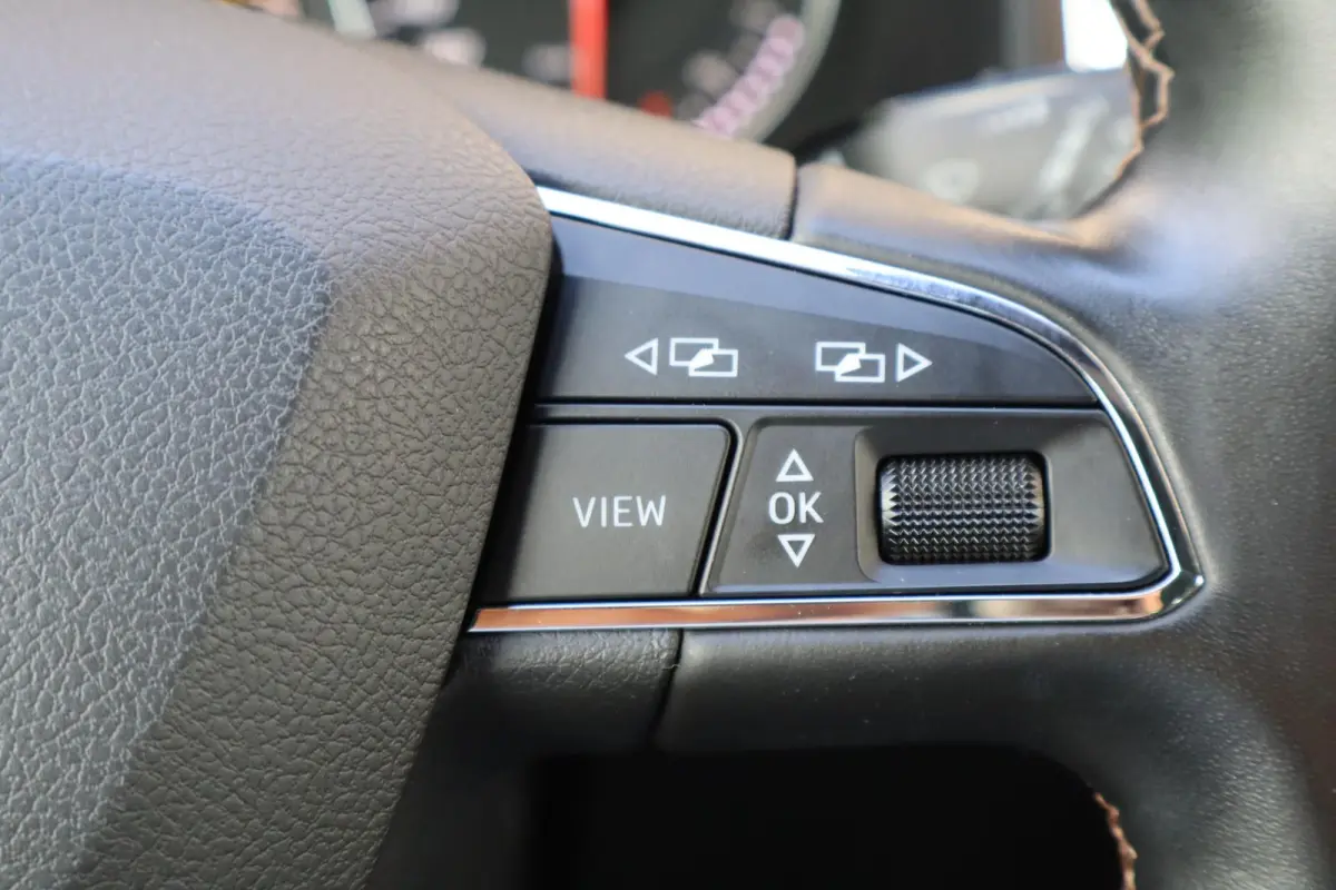 1.4 EcoTSI 150pk Xcellence | Trekhaak Wegklapbaar | Achteruitrijcamera | Full LED koplampen | Apple Carplay & Android Auto