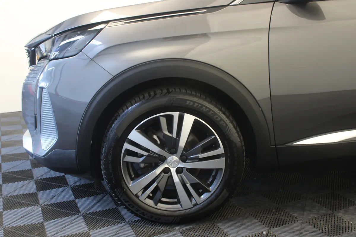 1.2 Hybrid 136 Allure |Stoelverw.|Camera|Navi|